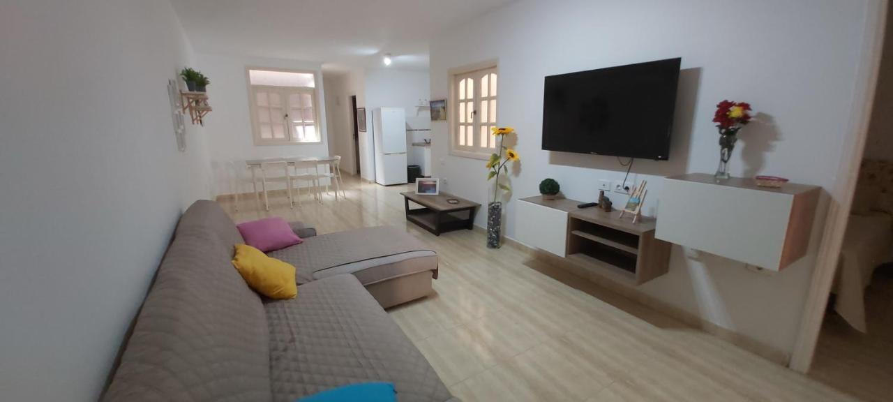 La Casita Vecindario Villa เบซินดาริโอ ภายนอก รูปภาพ